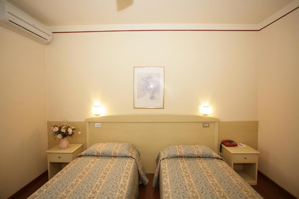 Hotel Ezzelino San Zenone Cameră foto